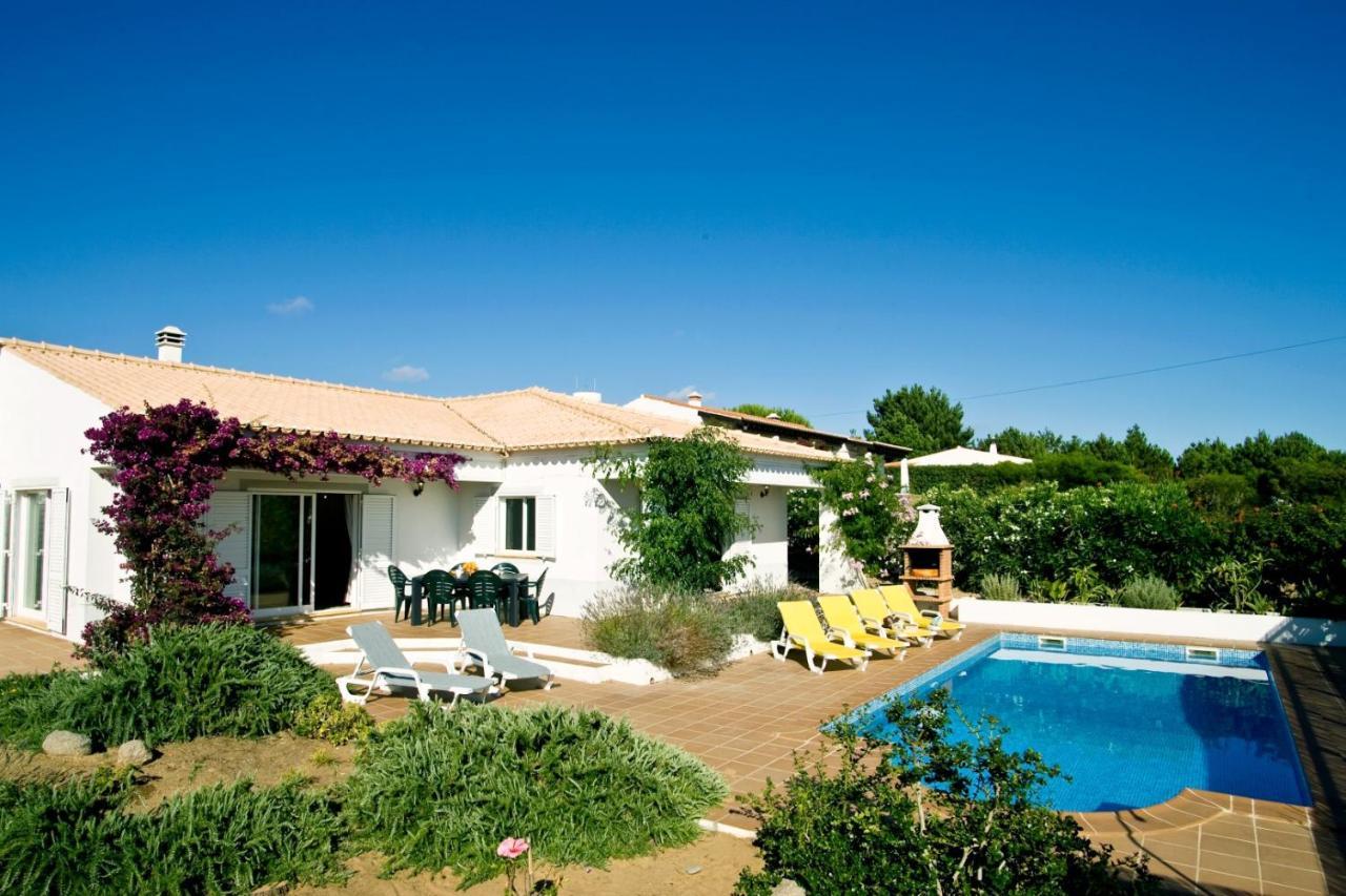 Casa Garrod - Spacious Family Villa อัลเจซูร์ ภายนอก รูปภาพ