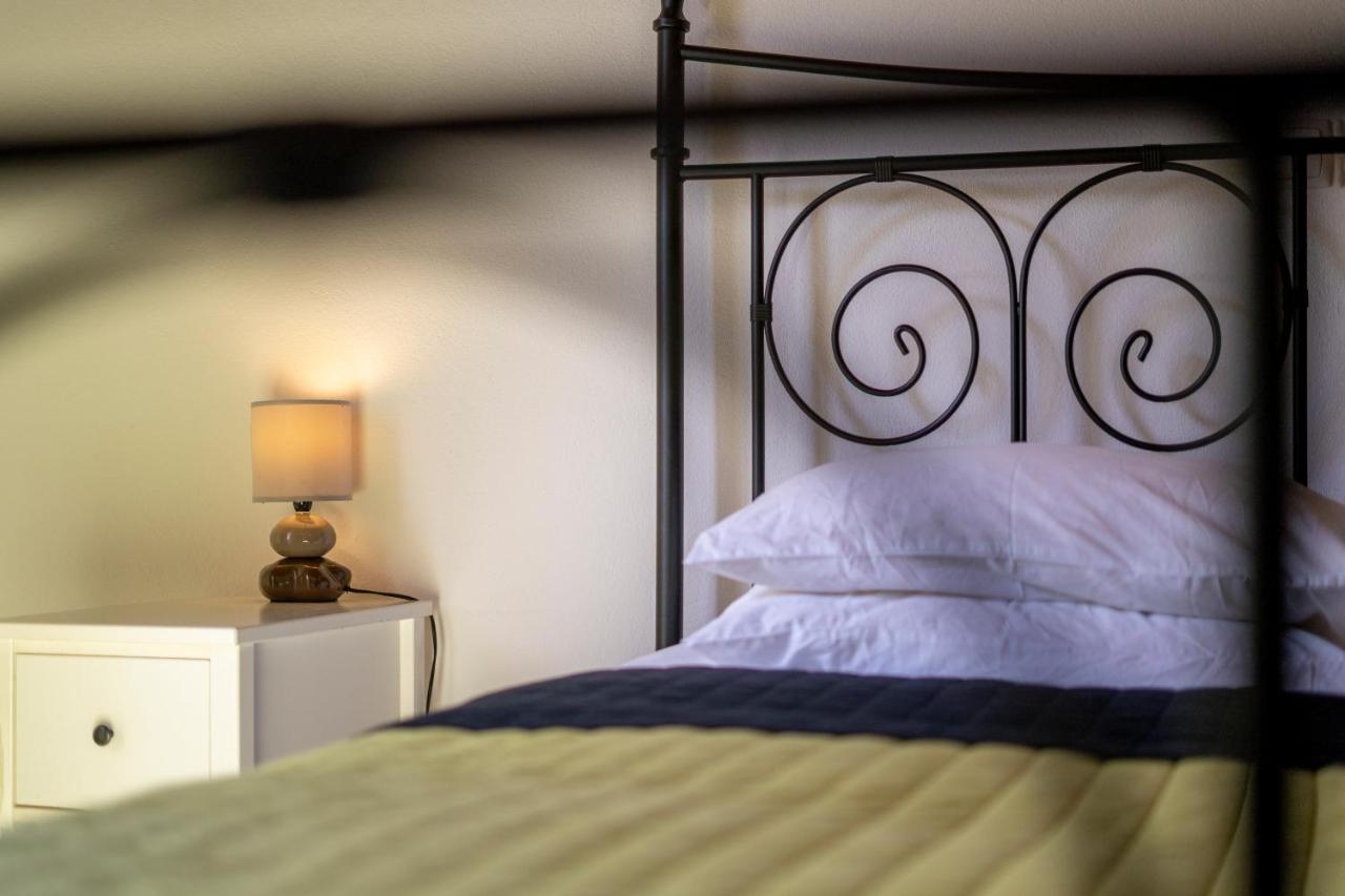 Casa Garrod - Spacious Family Villa อัลเจซูร์ ภายนอก รูปภาพ