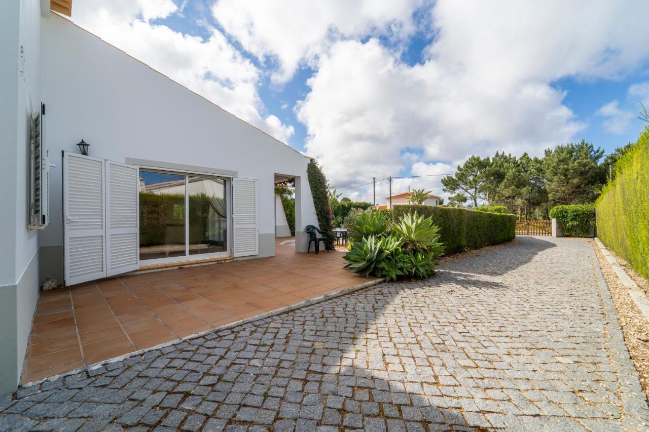 Casa Garrod - Spacious Family Villa อัลเจซูร์ ภายนอก รูปภาพ
