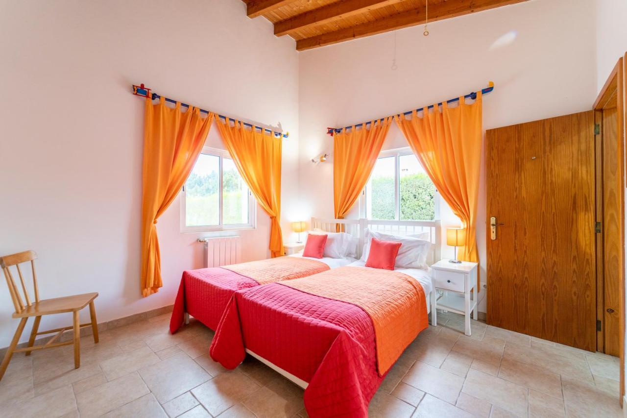 Casa Garrod - Spacious Family Villa อัลเจซูร์ ภายนอก รูปภาพ
